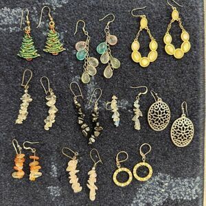 Earring bundle 10 pairs of Dangle Earrings